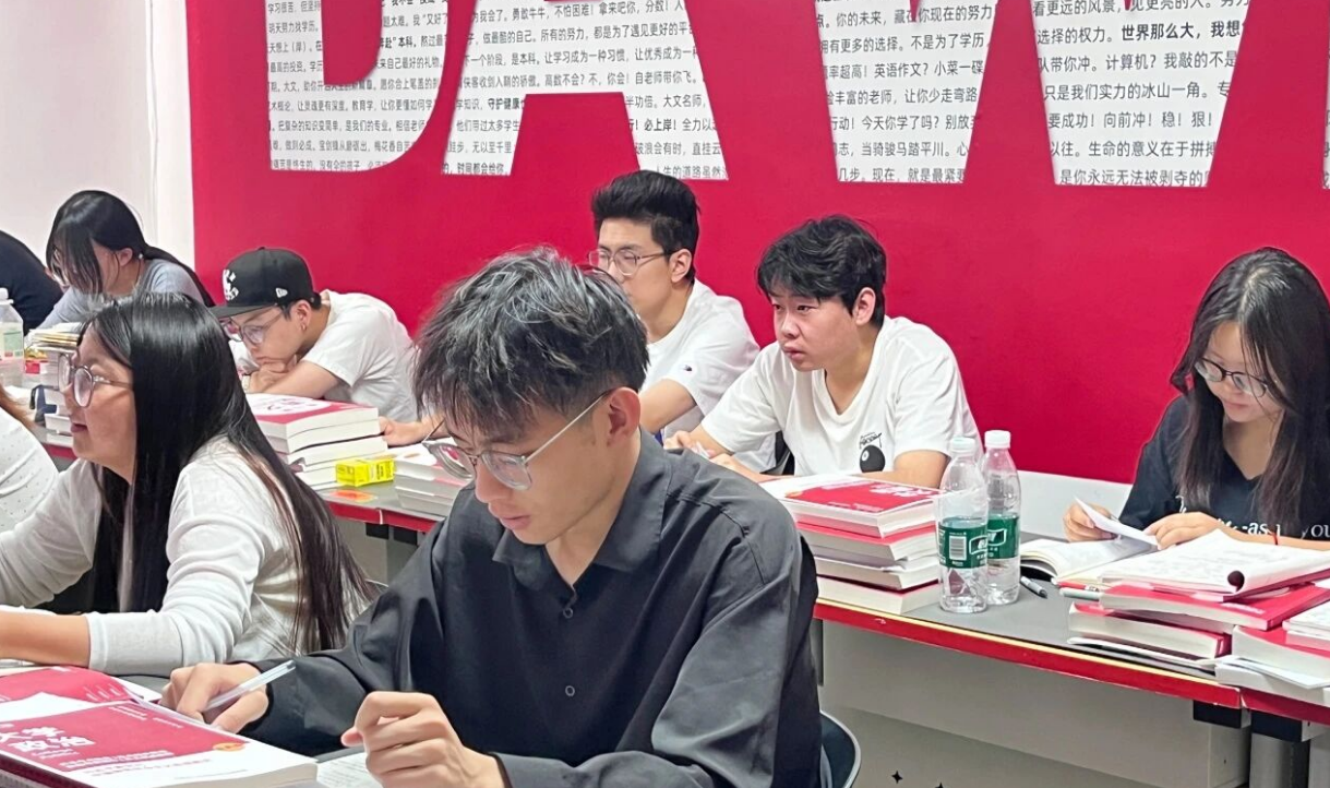 拒绝假努力！大文专升本&ldquo;严管厚爱&rdquo;的早自习，带你解锁高效备考密码